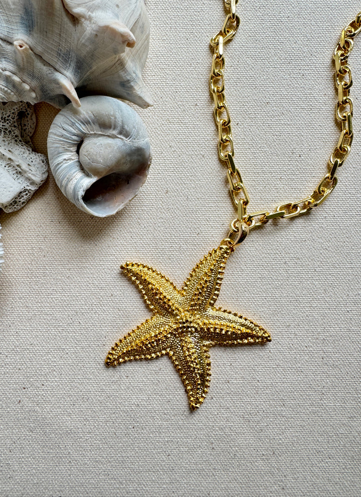 Starfish Queen Necklace