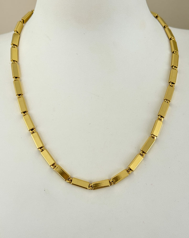 The Elizabeth Necklace