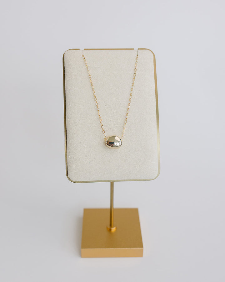 The Pebble Necklace
