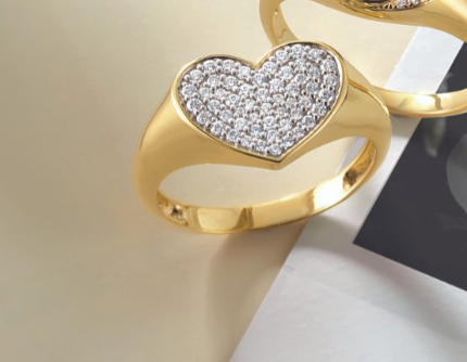 Heart Strings Diamond Ring
